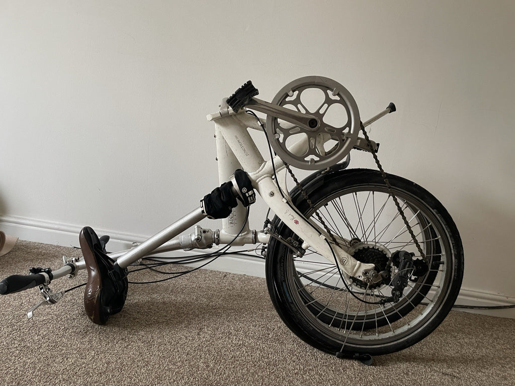 Bickerton Junction 1607 Foldable Bike White 20 Inch Wheels Great Condition