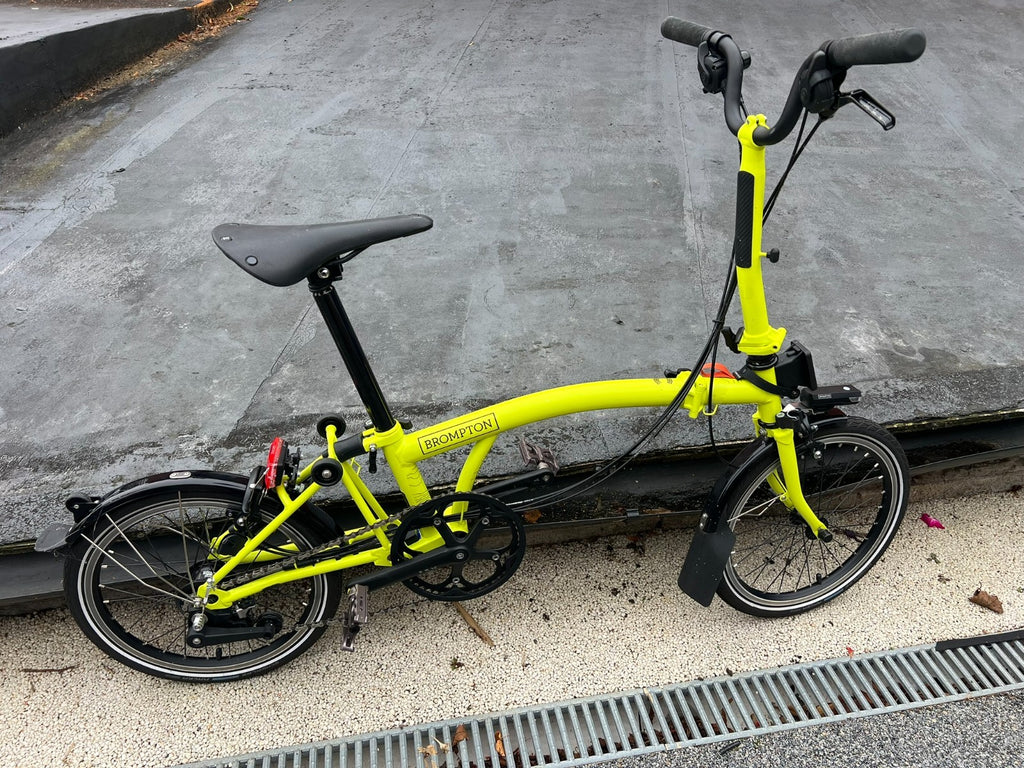 Brompton C Line 6 Speed folding bicycle - Lime green 2023 with extras