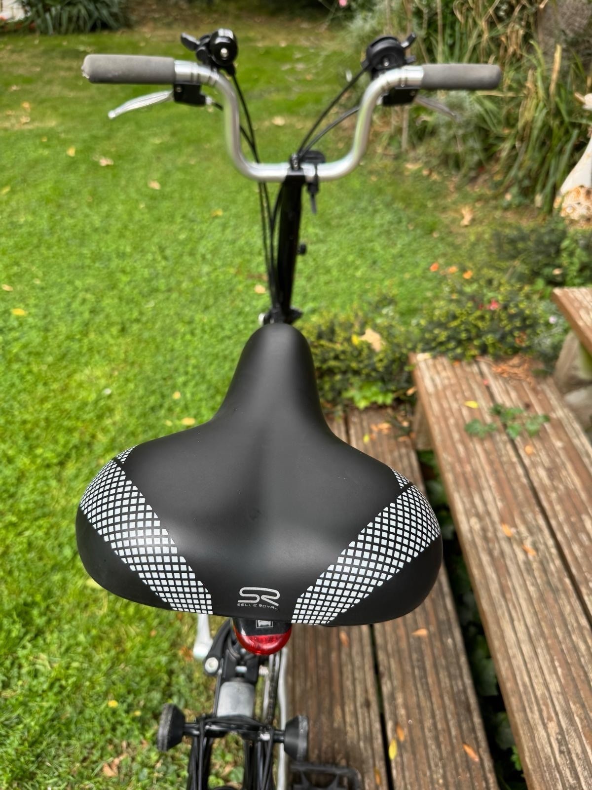 Black 2007 Brompton 6-Speed Folding Bike with Rear Carrier & Travel Bag