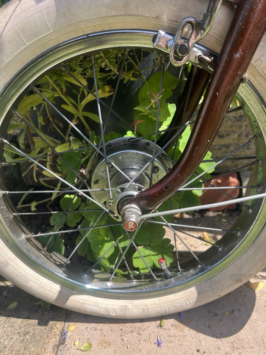 Raleigh RSW Mk 2 Folding Bike 16in Brown/White, Mudguards & Bell (1968)