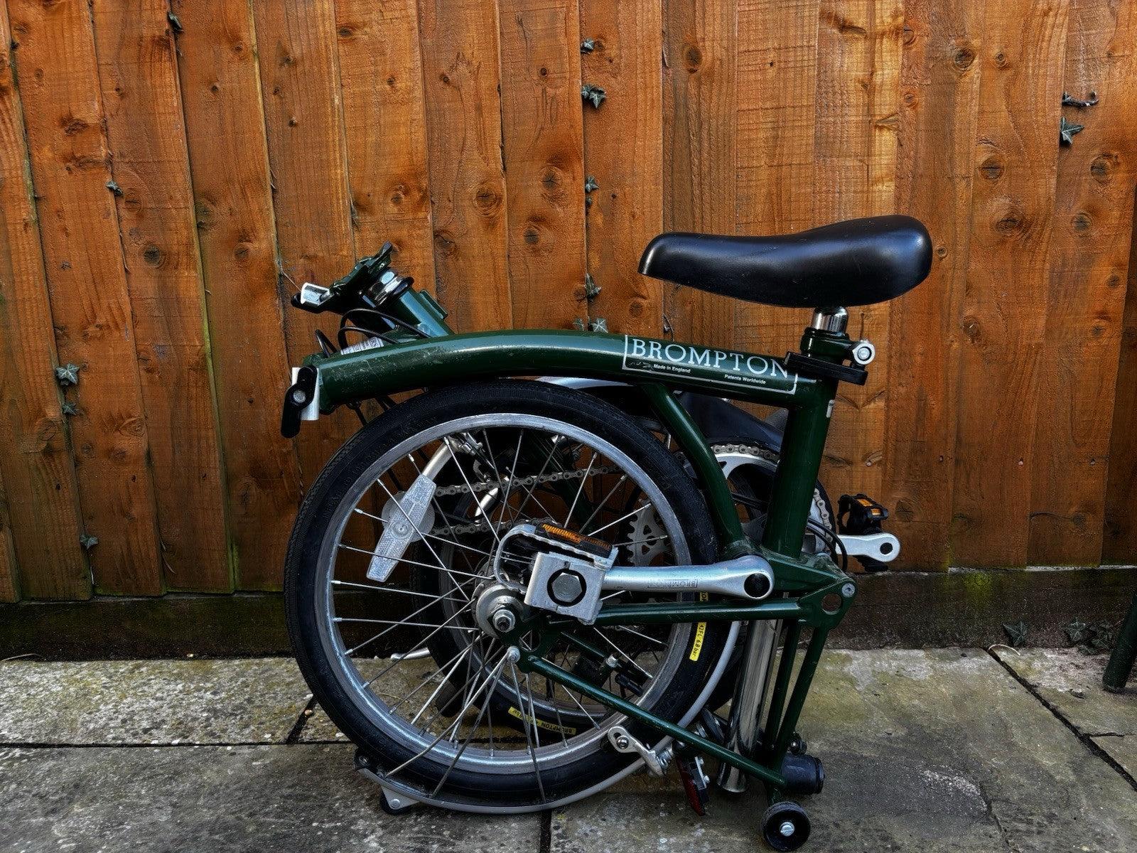 Brompton Folding Bike 3-Speed racing  green great condition
