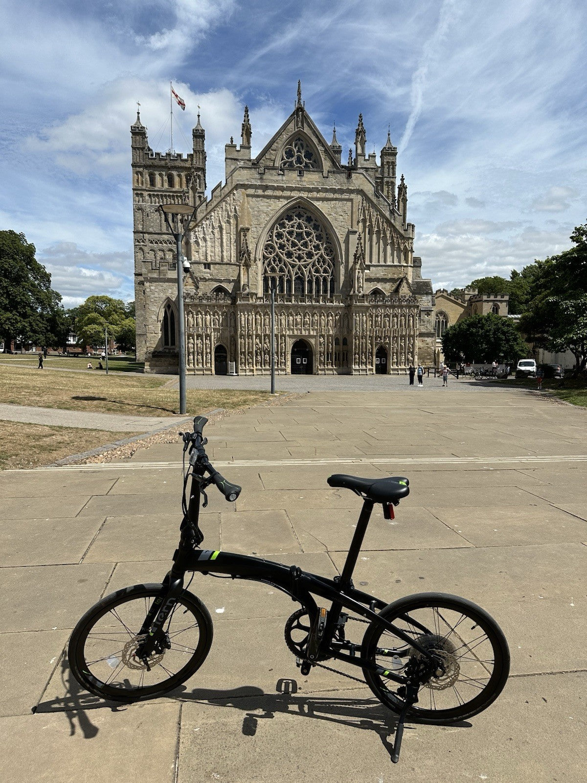 Tern Verge P10 Folding Bike - 20" Wheels - Excellent Condition