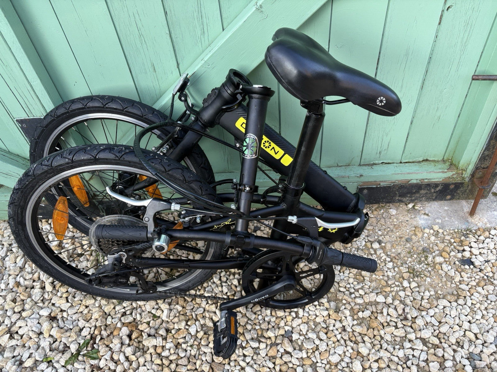 Dahon Hit 6-Speed Folding Bike Black, Lightweight