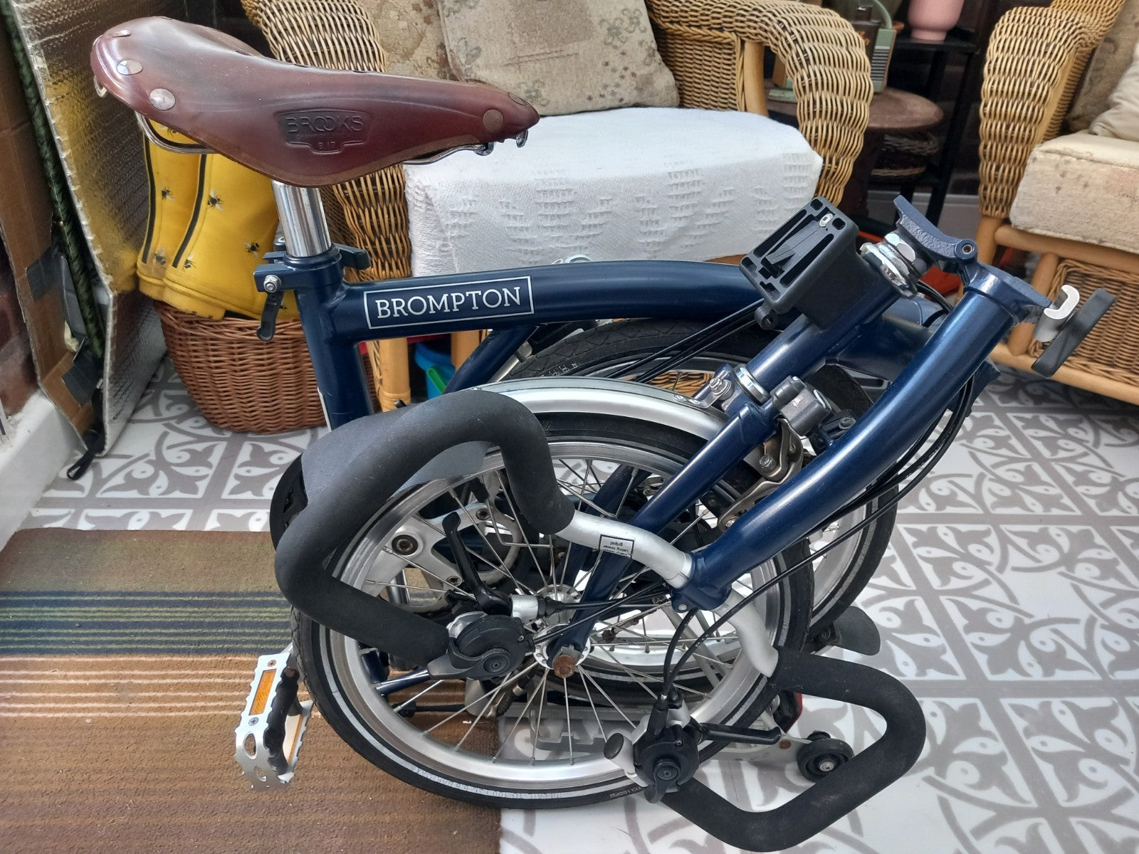 Brompton P6R P-Type 6-Speed Tempest Blue classic folding bike