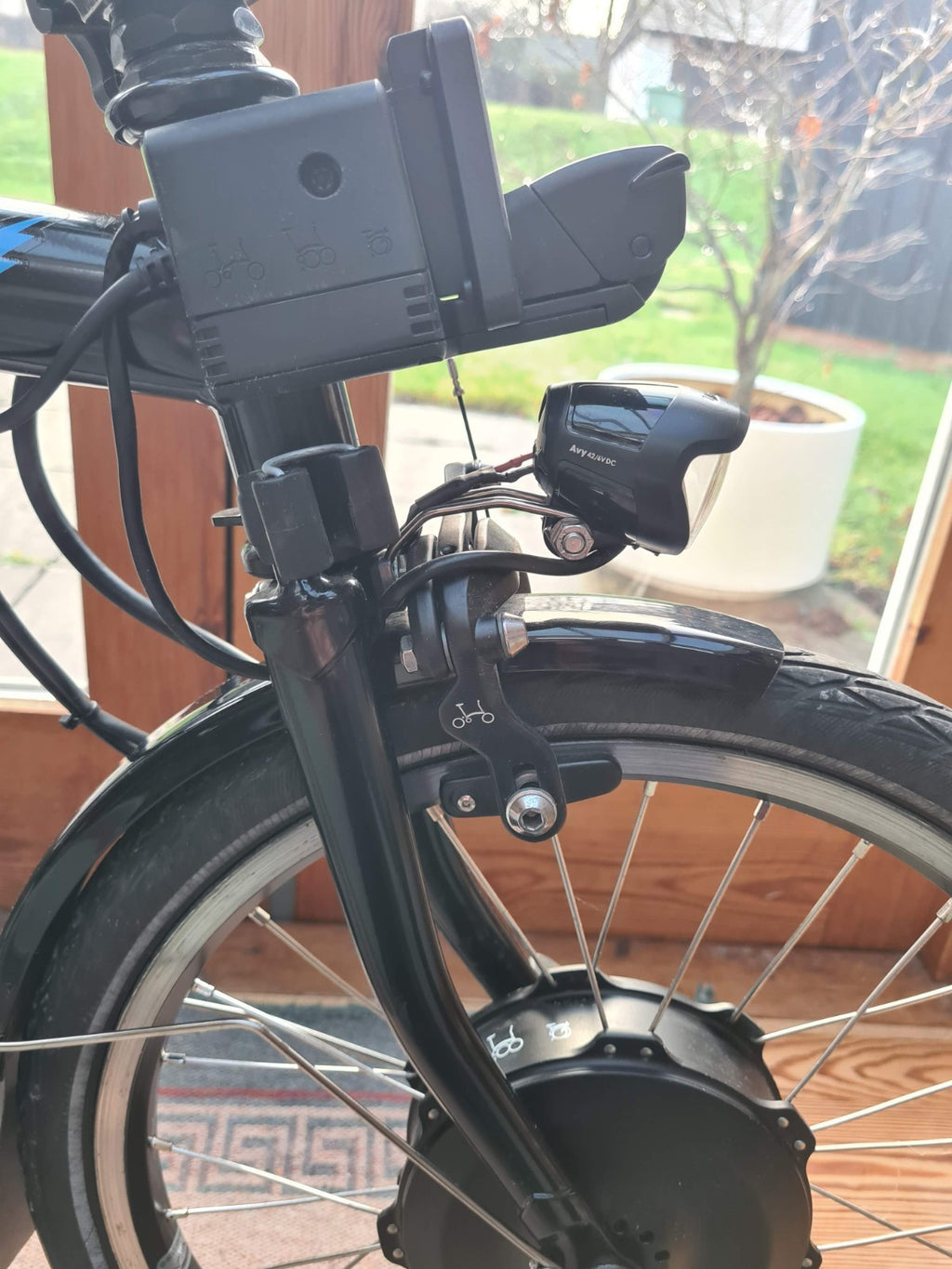 Brompton Electric C Line - 6 Speed - Mid Black + City bag