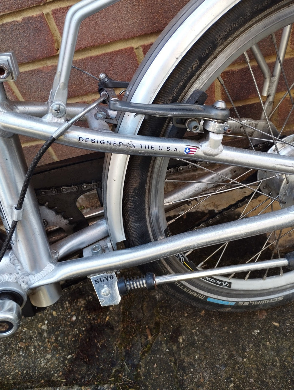 Dahon Helios XL Rare Aluminium Frame, Folding bicycle. Shimano Nexus 7 speed hub