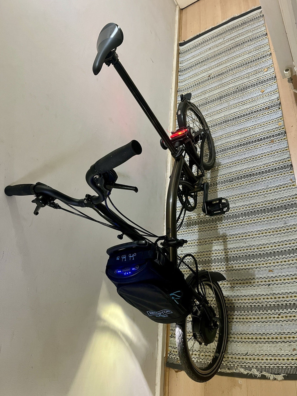 Brompton Electric C Line 6-Speed Folding Bike - Gold Lacquer - One Size