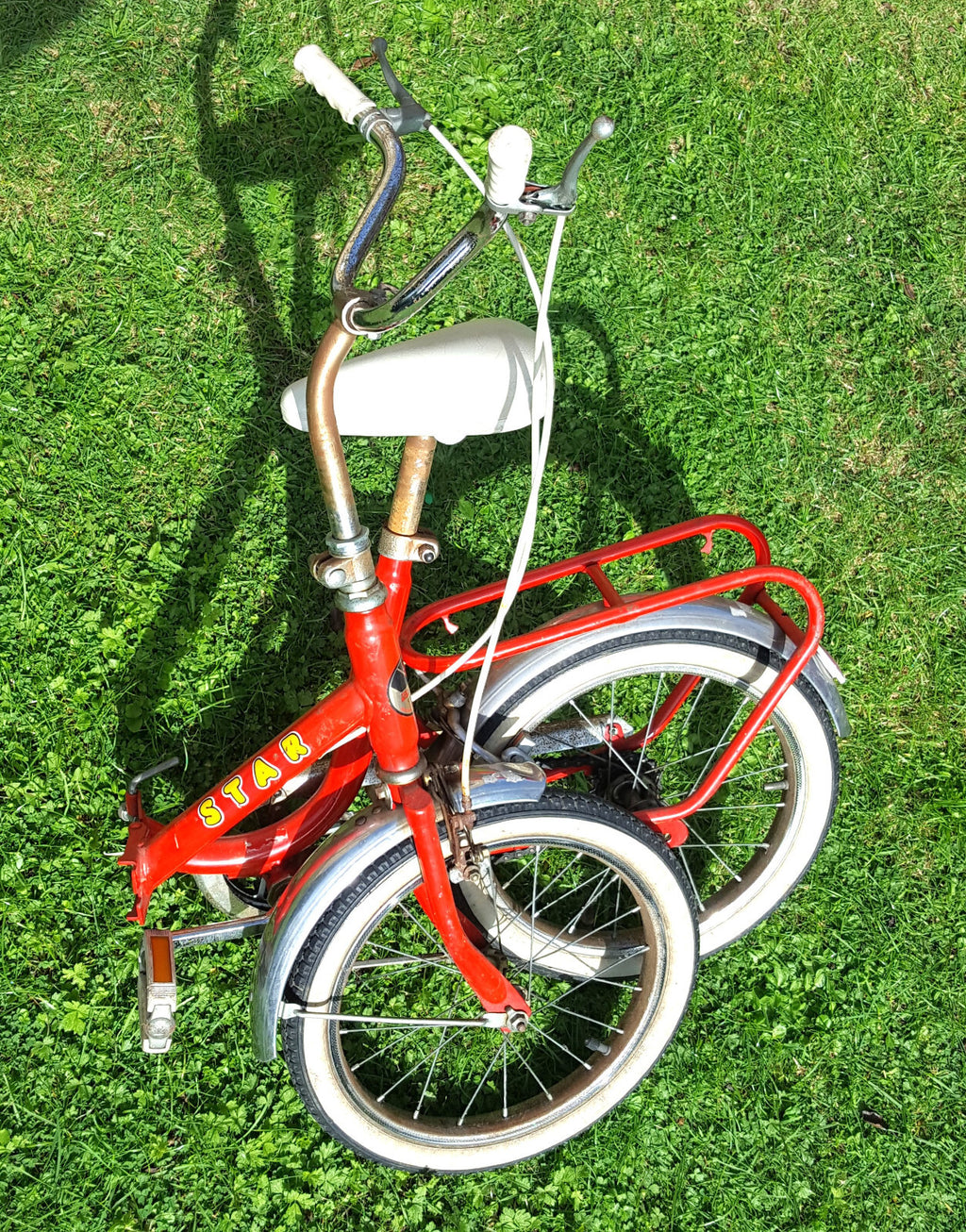Vintage 'Star' Child's FOLDING Bike / Bicycle. Needs TLC. Please read listing