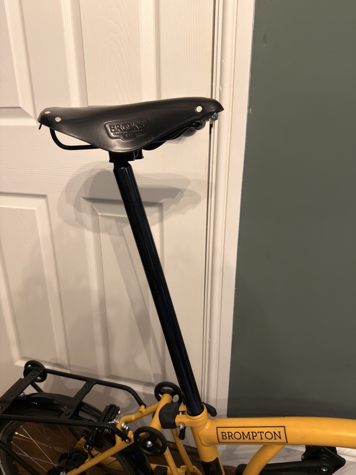 Brompton C line 12 Speed Bumblebee Yellow Mid - M12L - RRP £1599 - Roller Rack