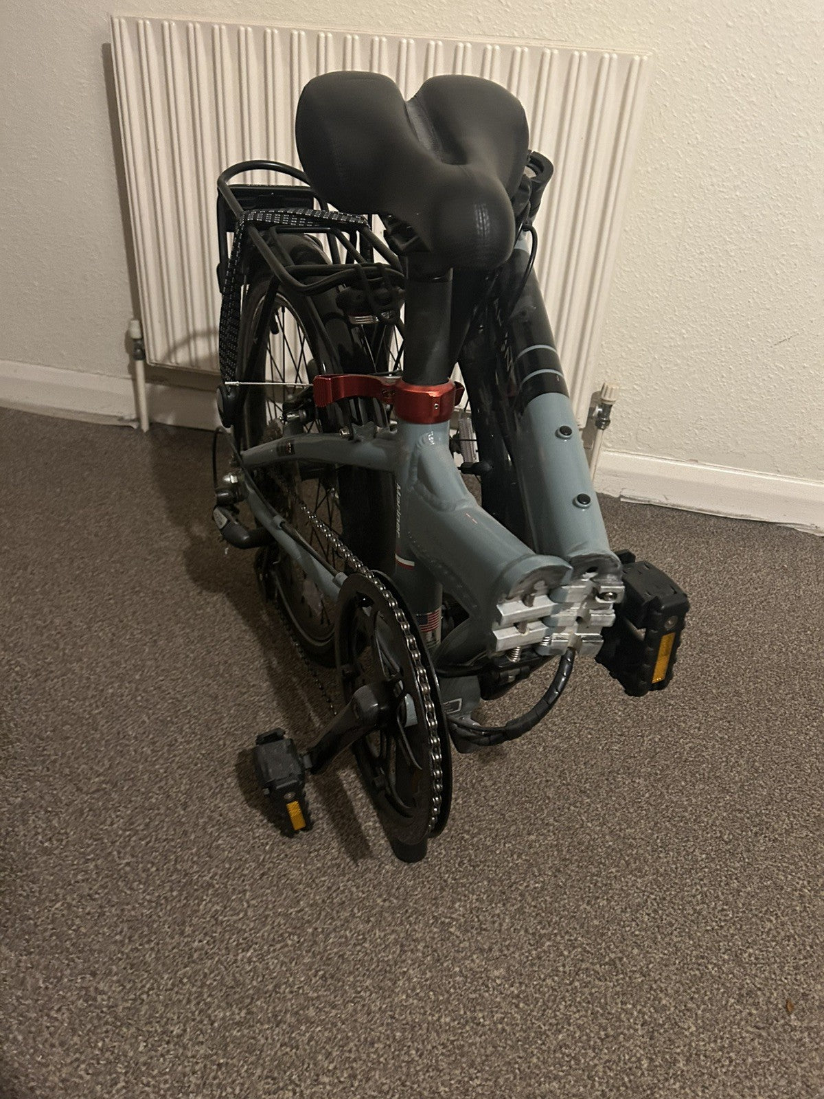 Dahon Mariner D8 Folding Bike