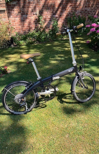 BMW MINI Folding bike lovely condition  8 gears
