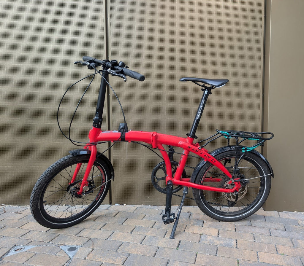 Carrera Intercity 20" Disc Brake 8-Speed Folding Bike