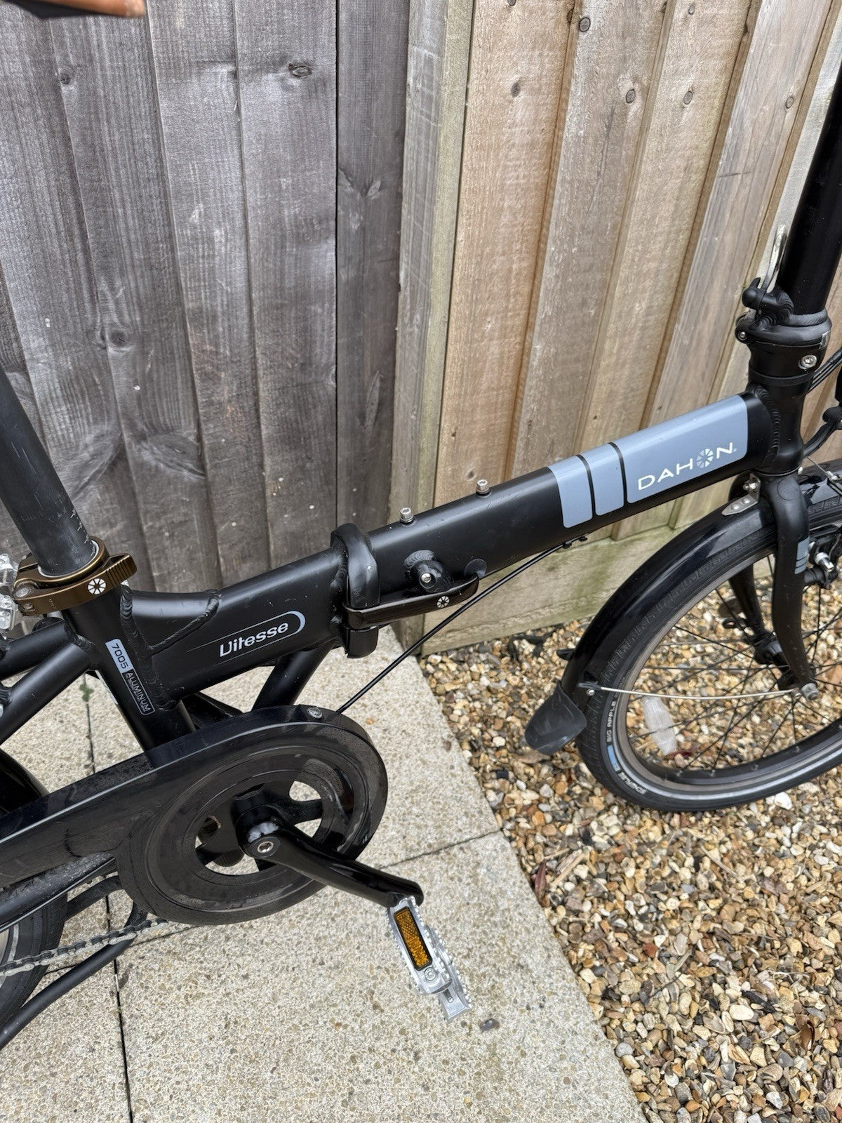 Dahon Litesse Folding Bike – Compact, Lightweight & Ready to Ride!
