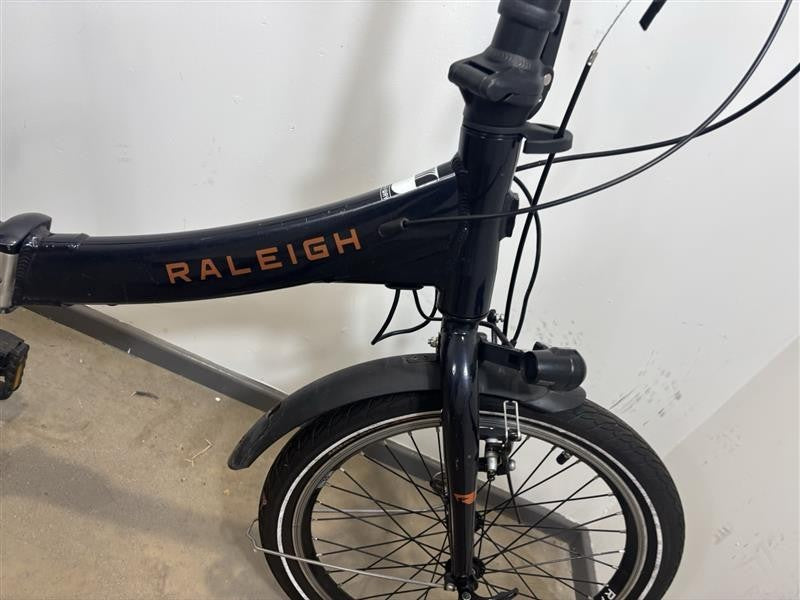 Raleigh Stow-E-Way 20" Folding Bike - For Parts Only