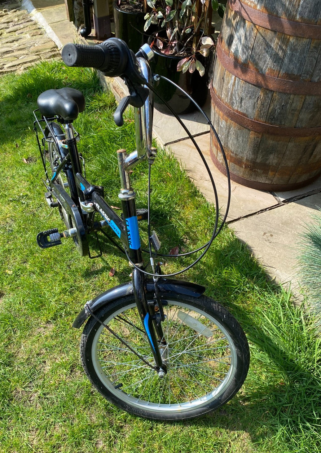 Saker Classic Folding Bike - 6 Speed - Used