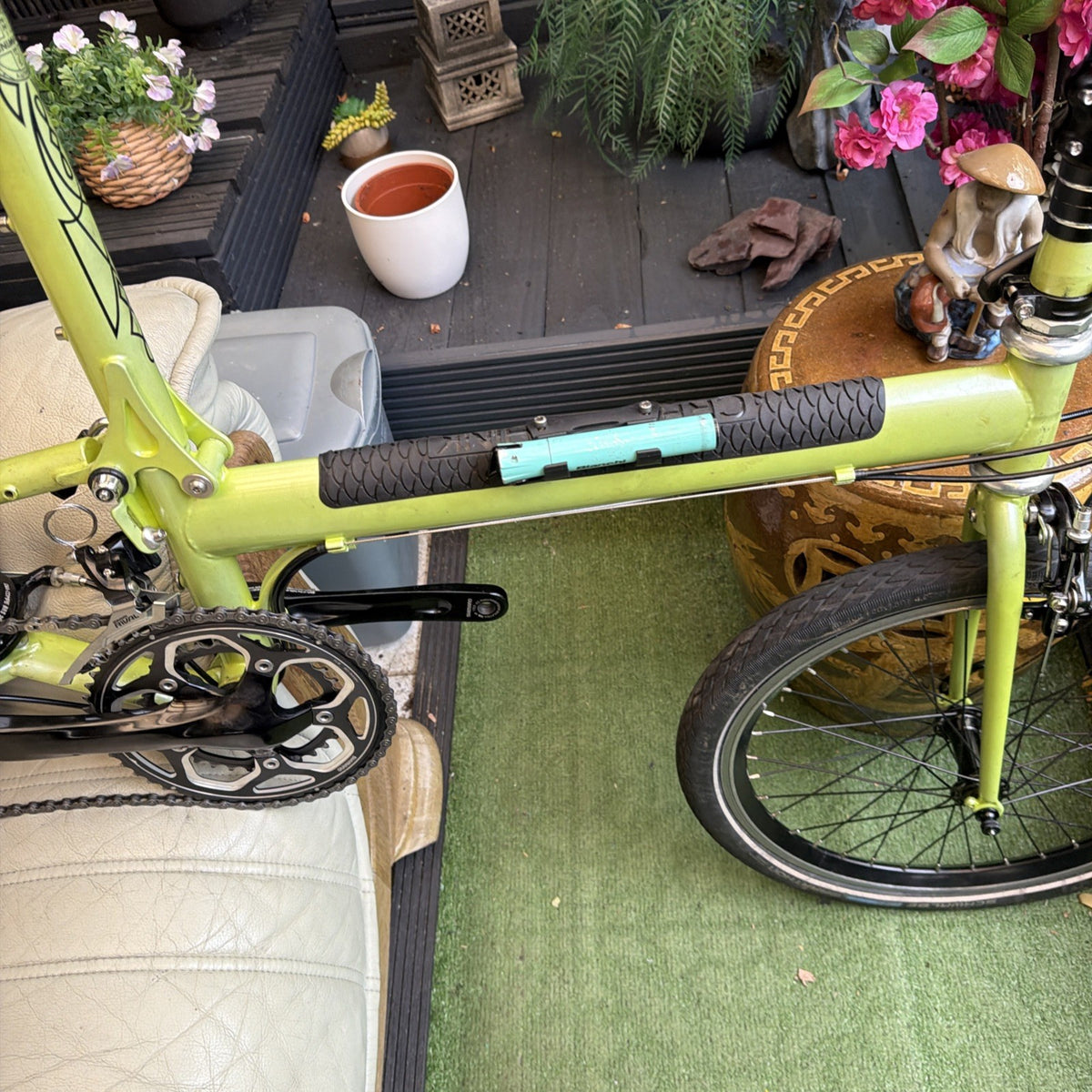 ￼ Bike Friday Folding Bike, 20 Inch Wheels 14 Speed ￼