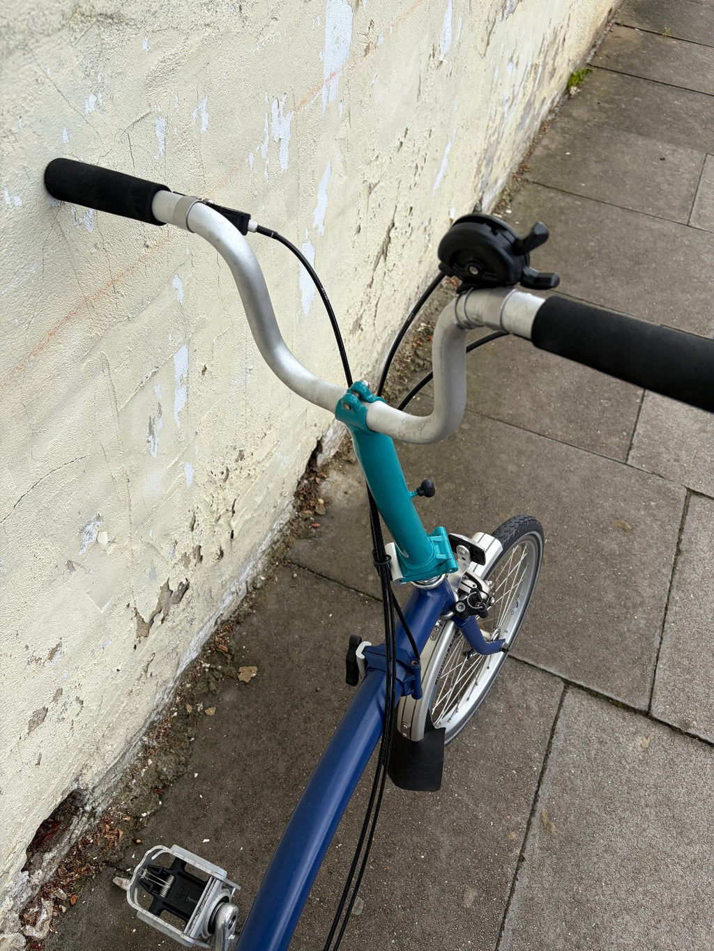 Brompton M3L folding bike 3 speed in two-tone blue