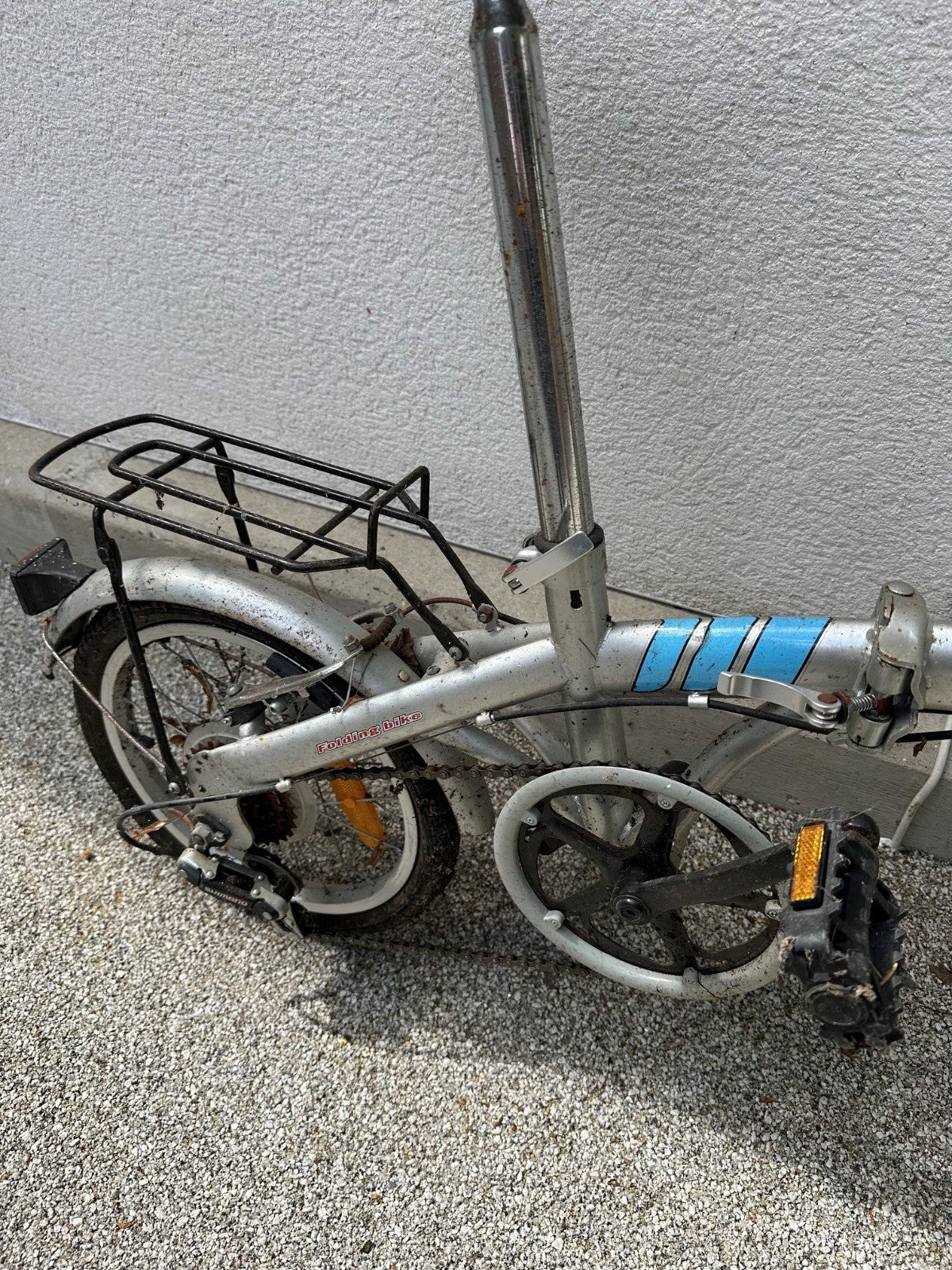 Proteam 6-gear folding bike - Needs service & clean. North London