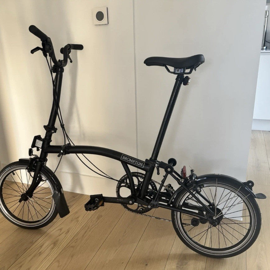 Brompton C Line 2- Speed Black Folding High Handlebar Bike 2023 Great Conditon
