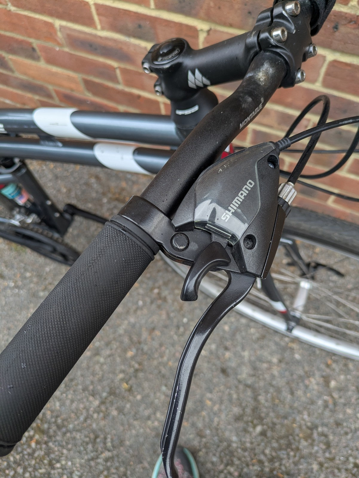Montague Urban 700C Folding Hybrid Bike (700c) Bag And Upgrades