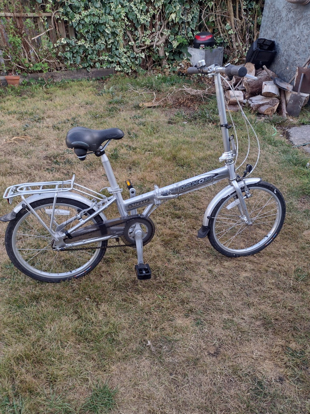 Dahon Vitesse Folding Bike 20 Wheels 3 Gears Aluminium Frame Great Bike
