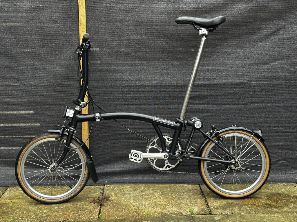 Brompton S2L in Black - 2020 C Line Urban