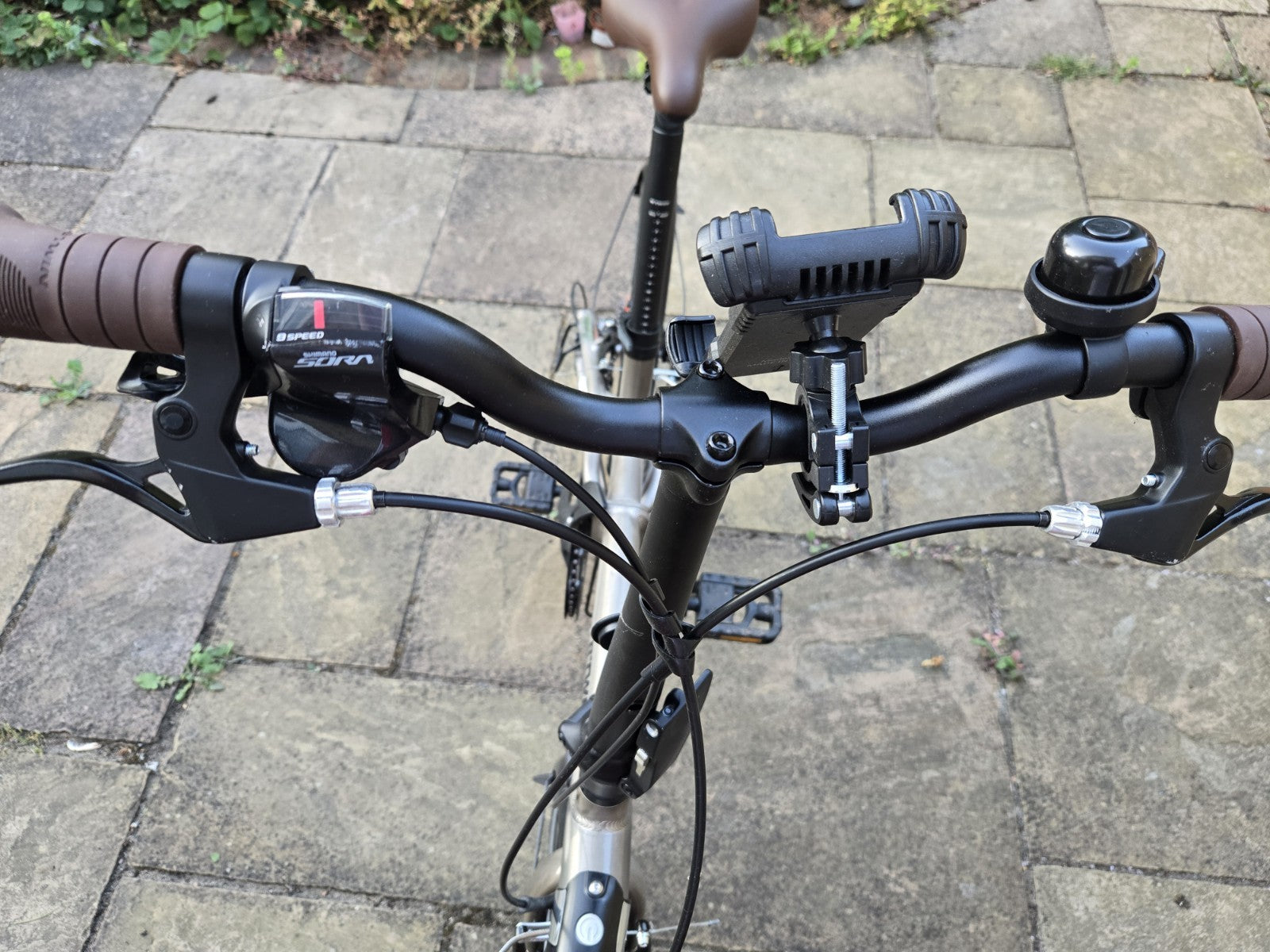 BTWIN Tilt 900 Folding Bike (9-Speed)