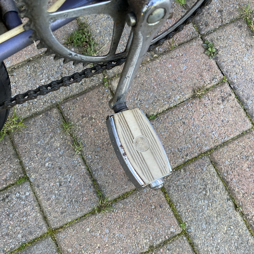 Vintage Classic 1973 Lilac Raleigh Stowaway Folding Bike