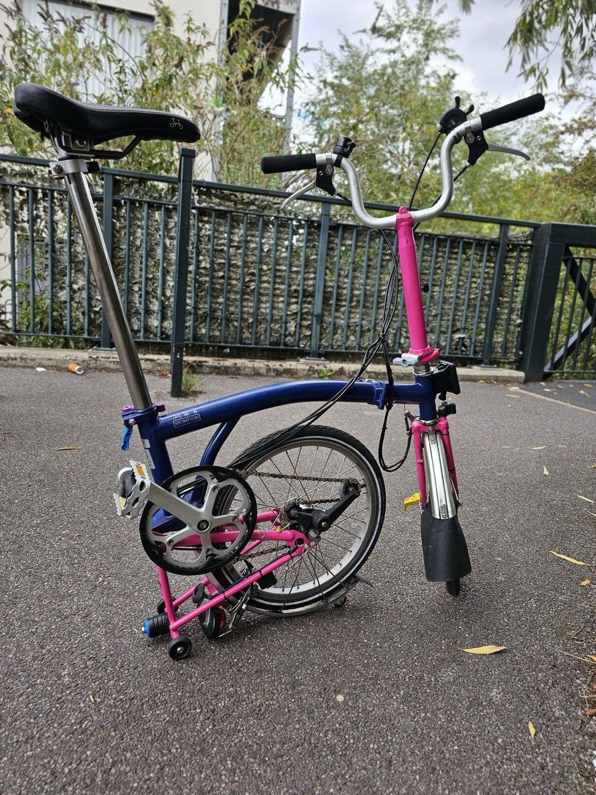 Brompton  c line 2012 Folding Bike 16 in M Frame Blue/Pink Mudguards lights