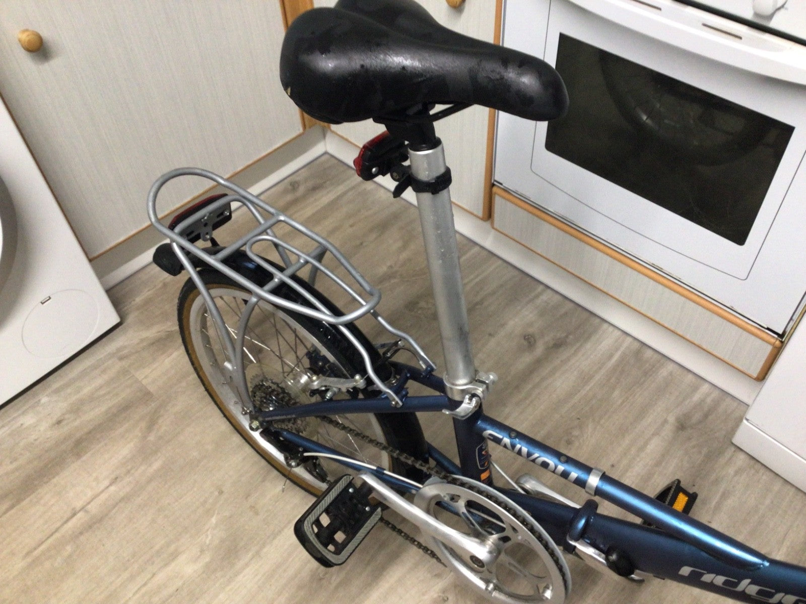 RIDGEBACK FOLDING BIKE IN STOREAGE BAG NEVER USED