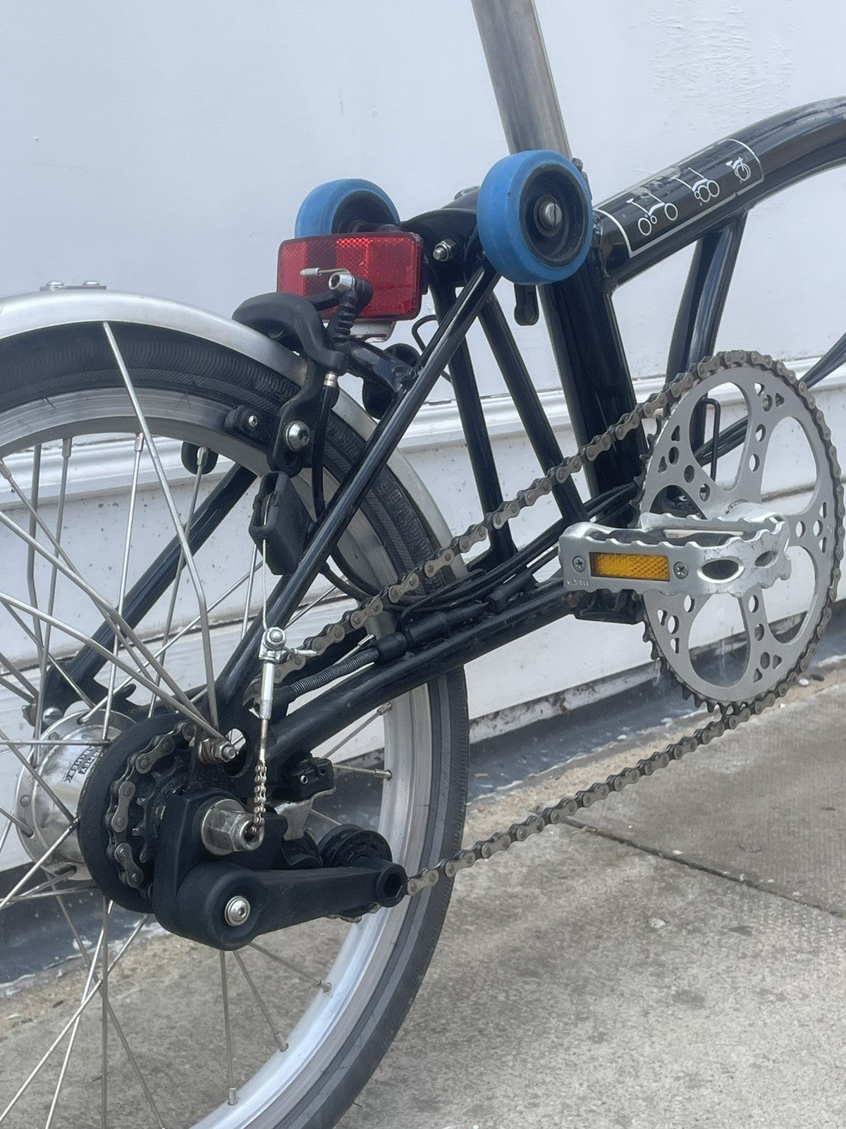 Brompton M6L Folding Bike - Black
