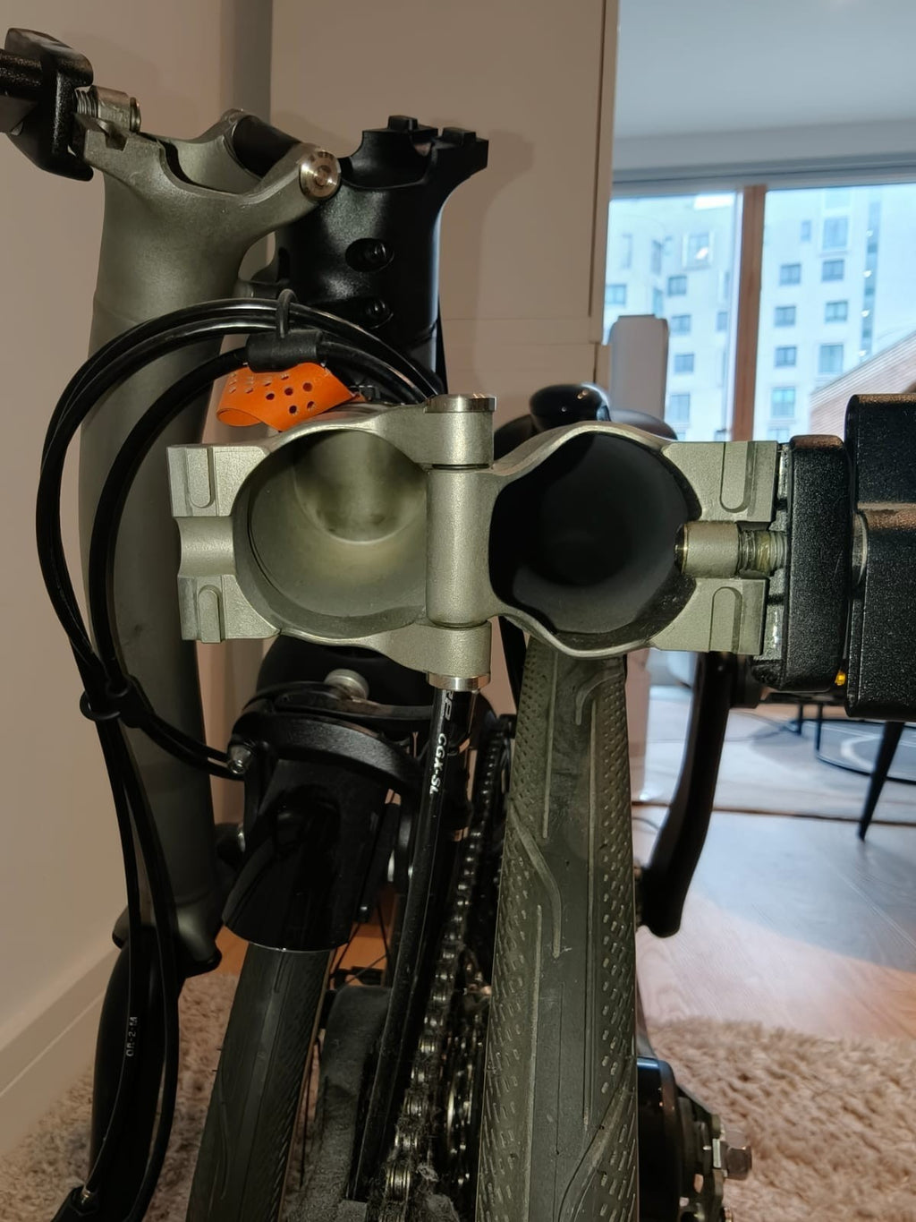 Brompton T Line 12 Speed Mid - MINT + upgrades & accessories