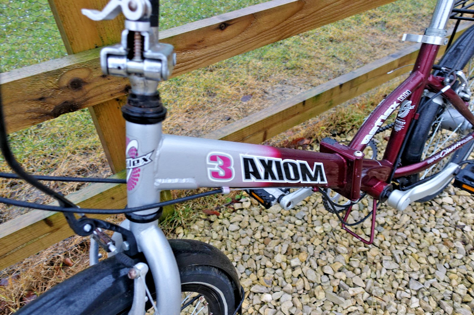 Avocet Axiom 3 Reflex Lightweight Folding Bike Sturmey Archer Gears