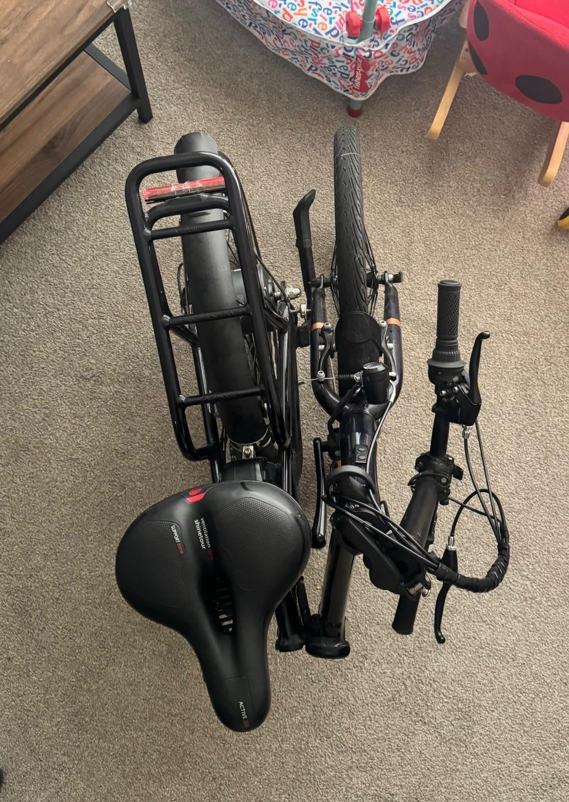 Raleigh Folding Bike Black 20in Mechanical Disc Brakes Rear Rack Mudguards