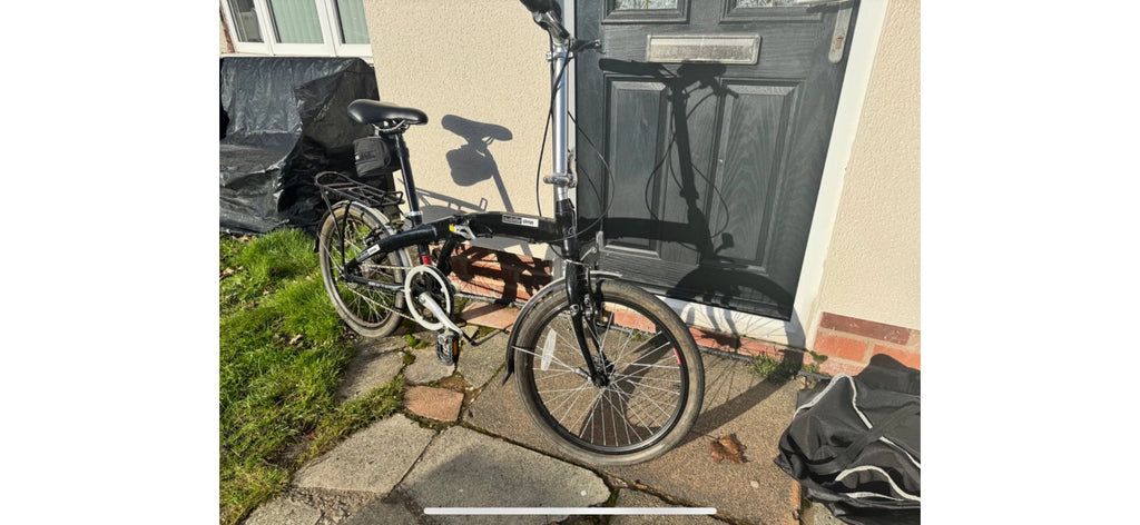 Pair of Claud Butler Cirrus folding bikes - 2 identical bikes in great condition