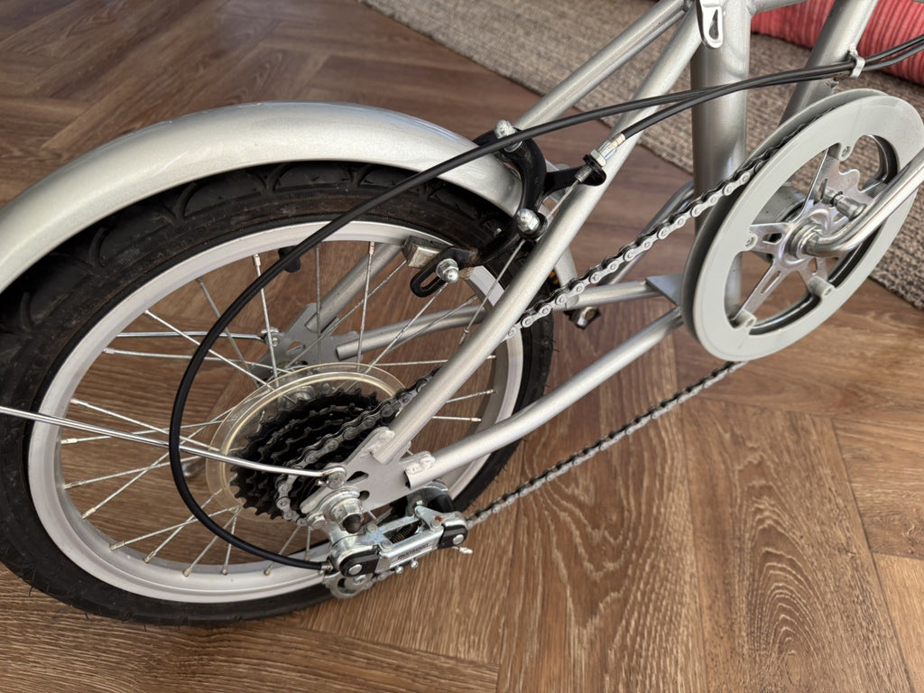 Seasure Folding Bike 16" 6-Speed Compact Lightweight Commuter Silver