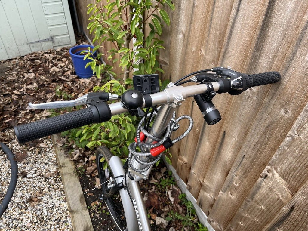 Apollo Transition Folding Bike.  20" Wheels.