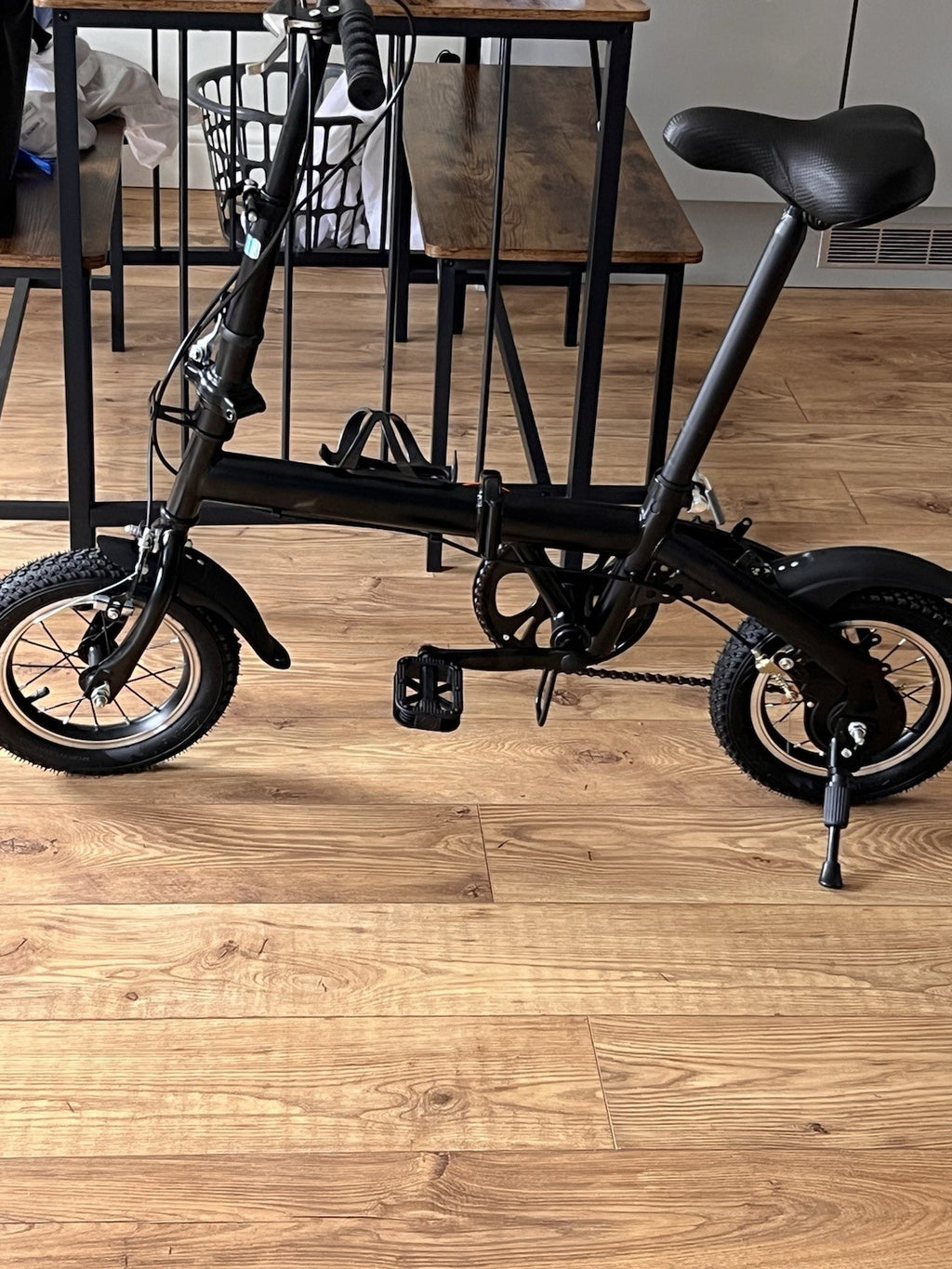 Folding Bike Black 12in Wheels Steel Frame Disc Brakes Mudguards Kickstand