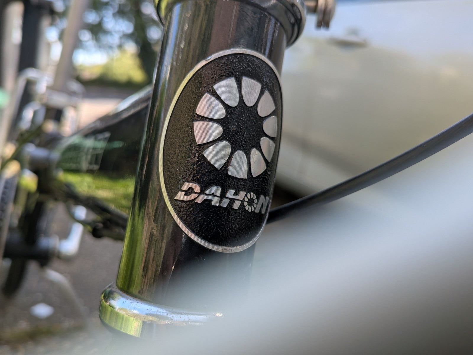 Dahon Speed Folding Bike 7- Speed 4130 Chromoly Lightweight