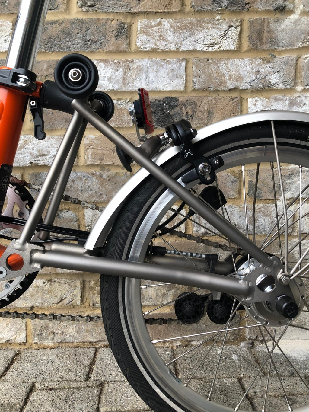 Brompton Signal Orange Superlight Titanium RARE S6L-X with Brooks - WORLD POST