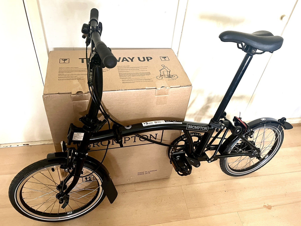 Brompton C Line Explore, 6-Speed, Black, Black Ed, Low Handlebar 2025