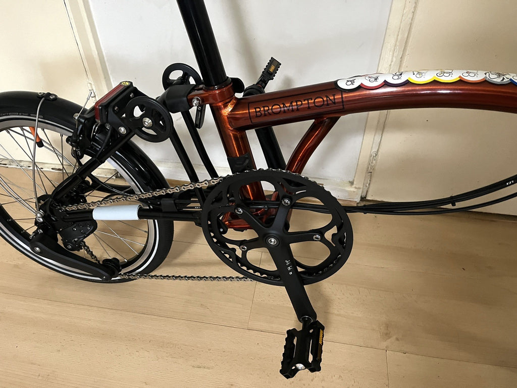 Brompton Ele ctric P Line Urban folding bike, 2024  Flame Lacquer, One size New