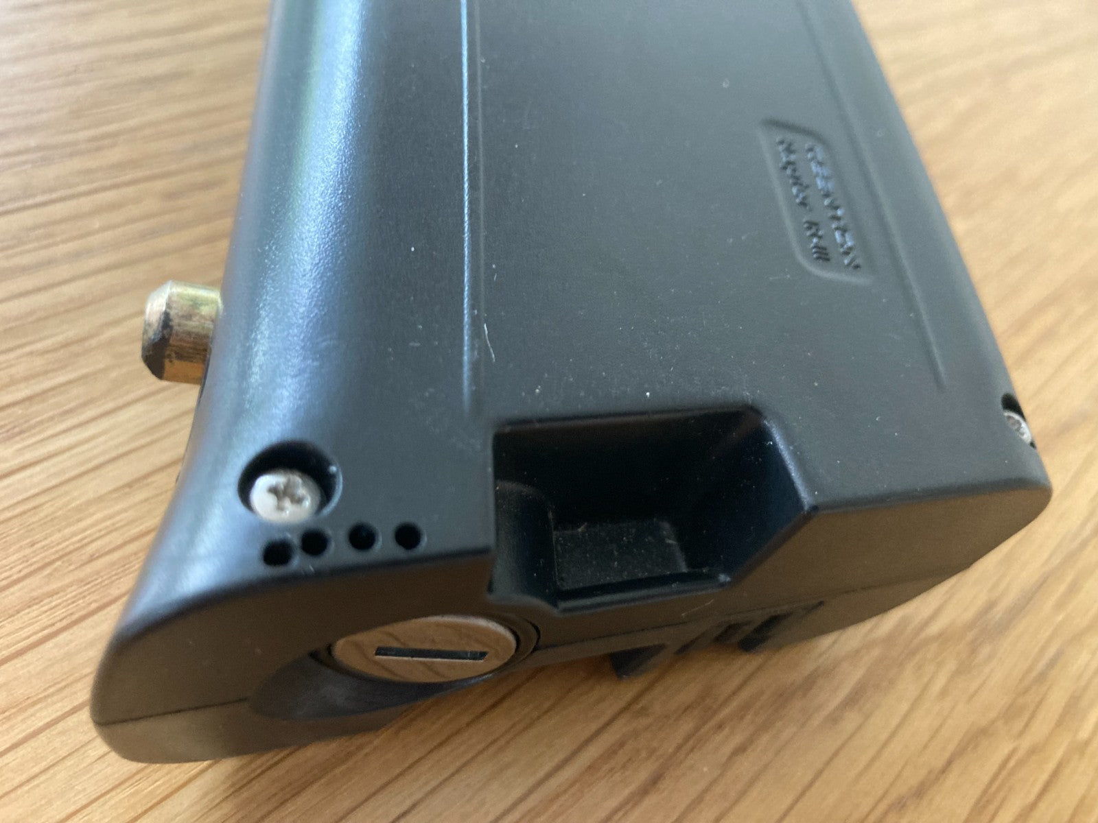 FAULTY Carrera Crosscity 2Pin — 36V 8.7AH Li- ion Battery E- Bike FAULTY!