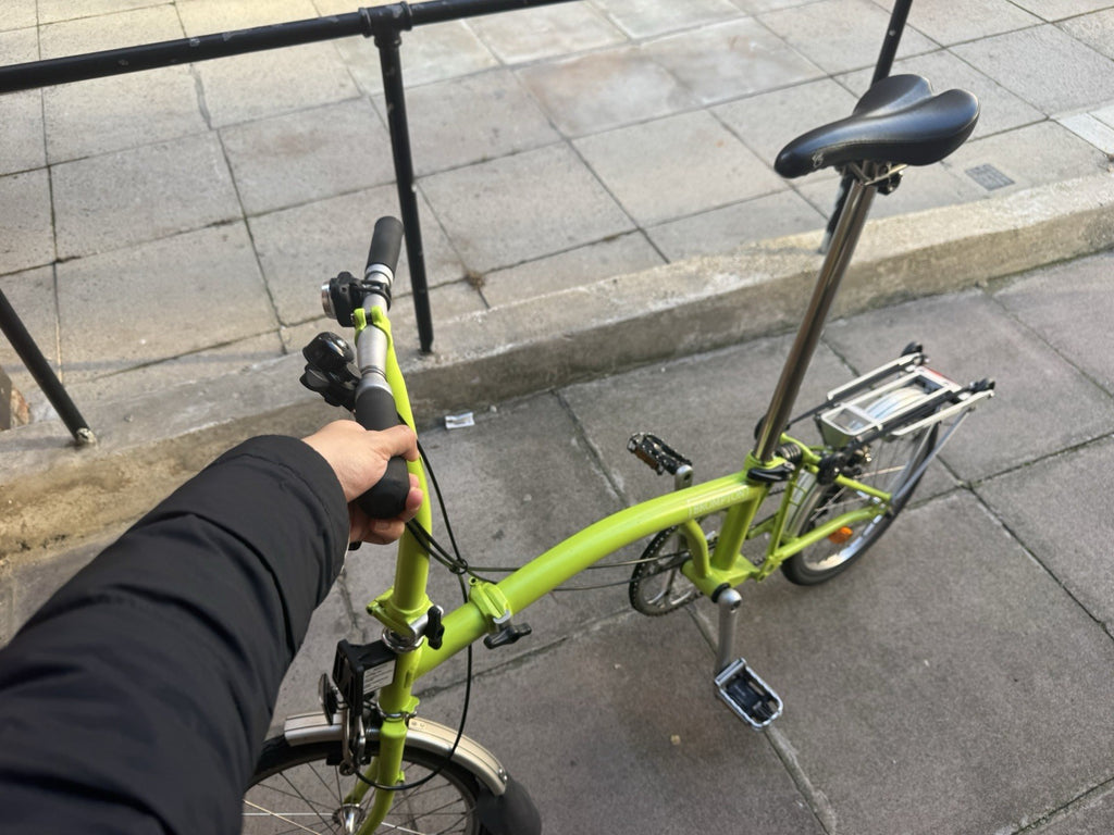 Brompton 2016 2-speed C Line Lime Green Folding Bike with original rear rack