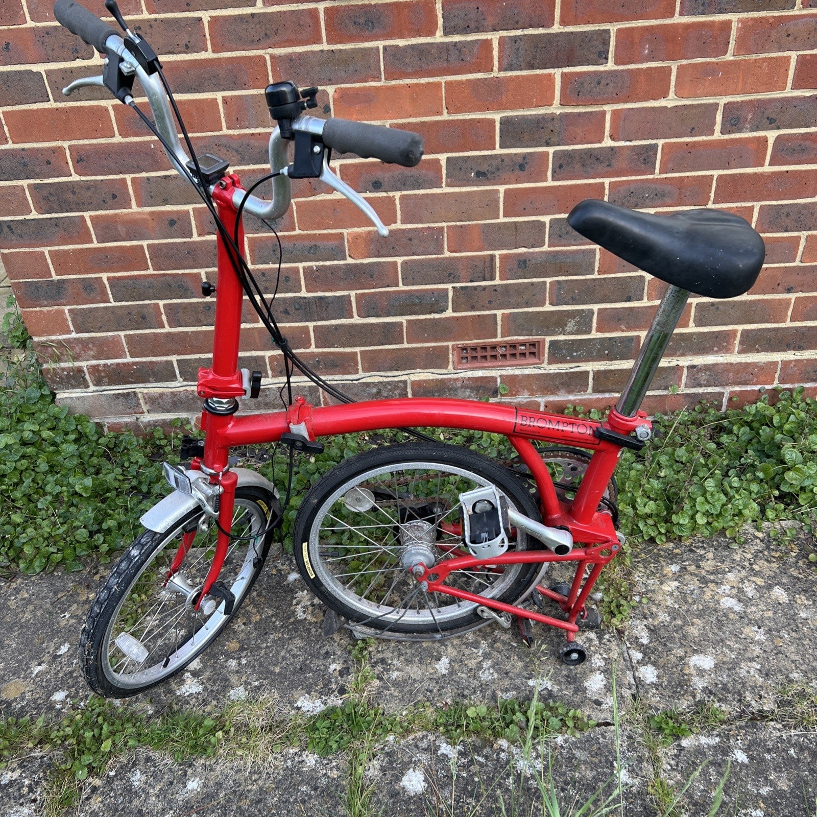Brompton Bike Red.  Model L3.   Year 2004.  Poor Condition .