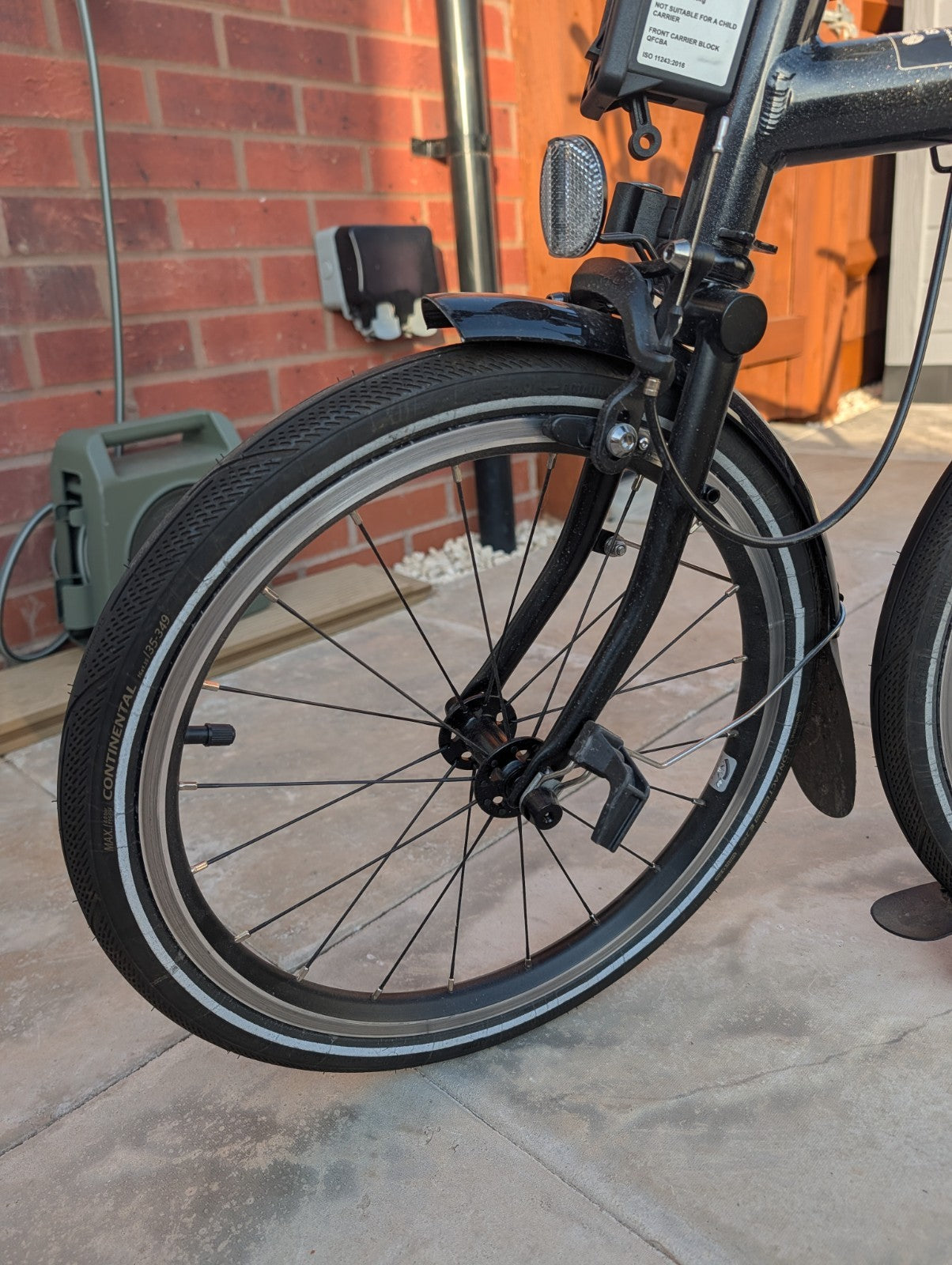 Brompton P-Line 4-Speed - Midnight Black Metallic (Rare Colour) - Late 2022
