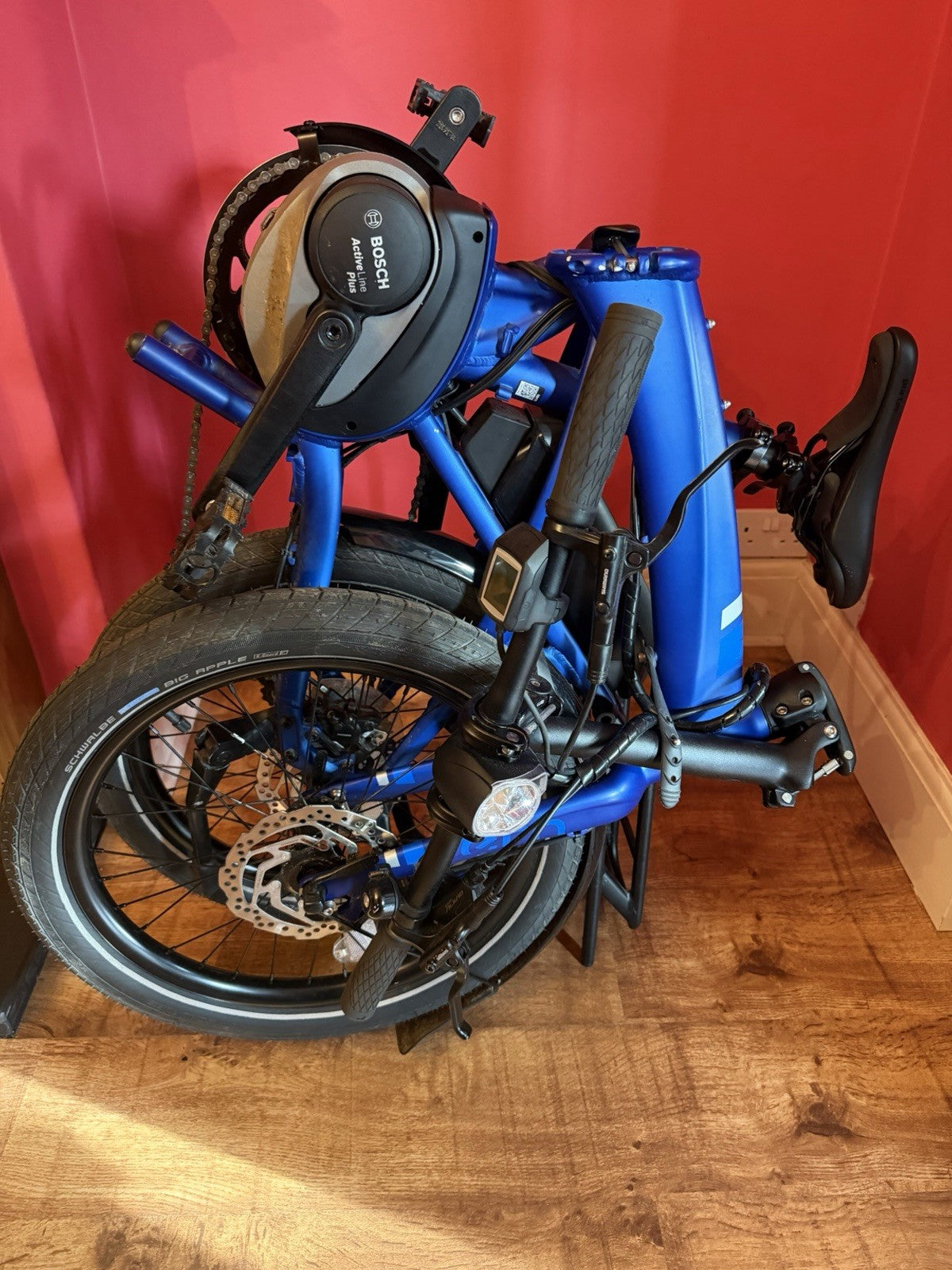 Tern Vektron Q9 Folding Bike (2022) – Bosch Motor – Excellent Condition