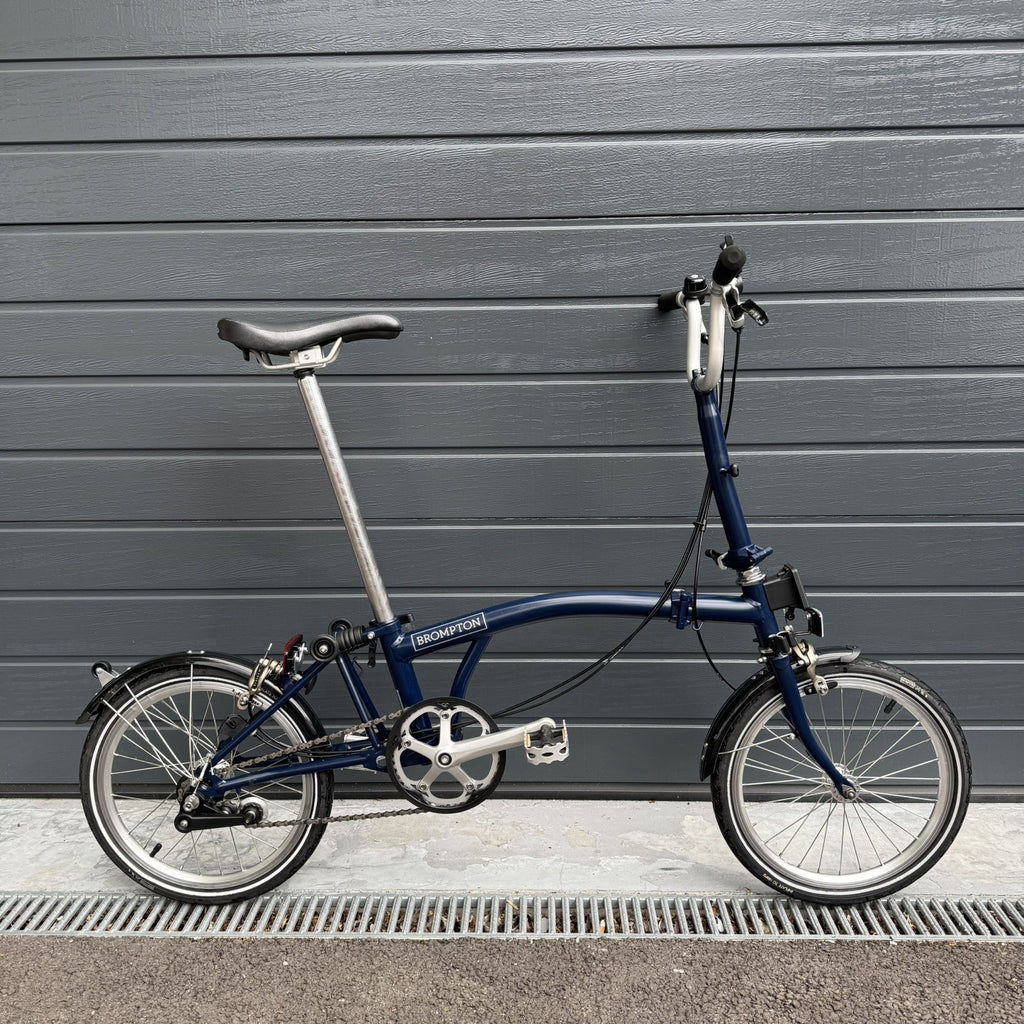 Brompton M3L 3 speed Tempest Blue Superb Condition