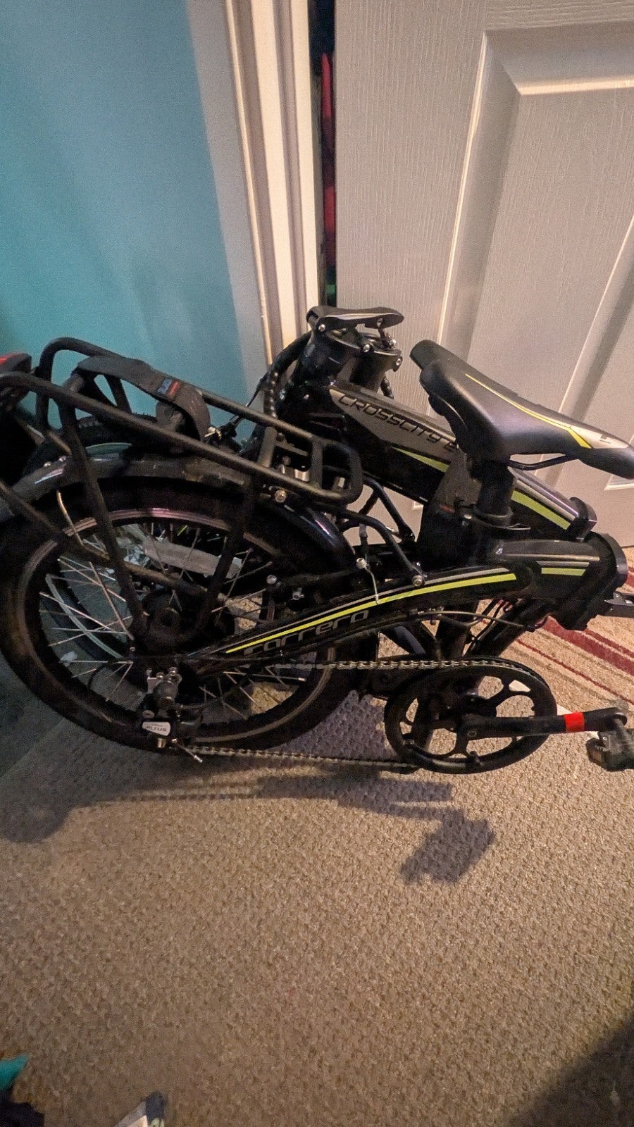 Carrera Cross City Unisex  Folding Bike Halfords