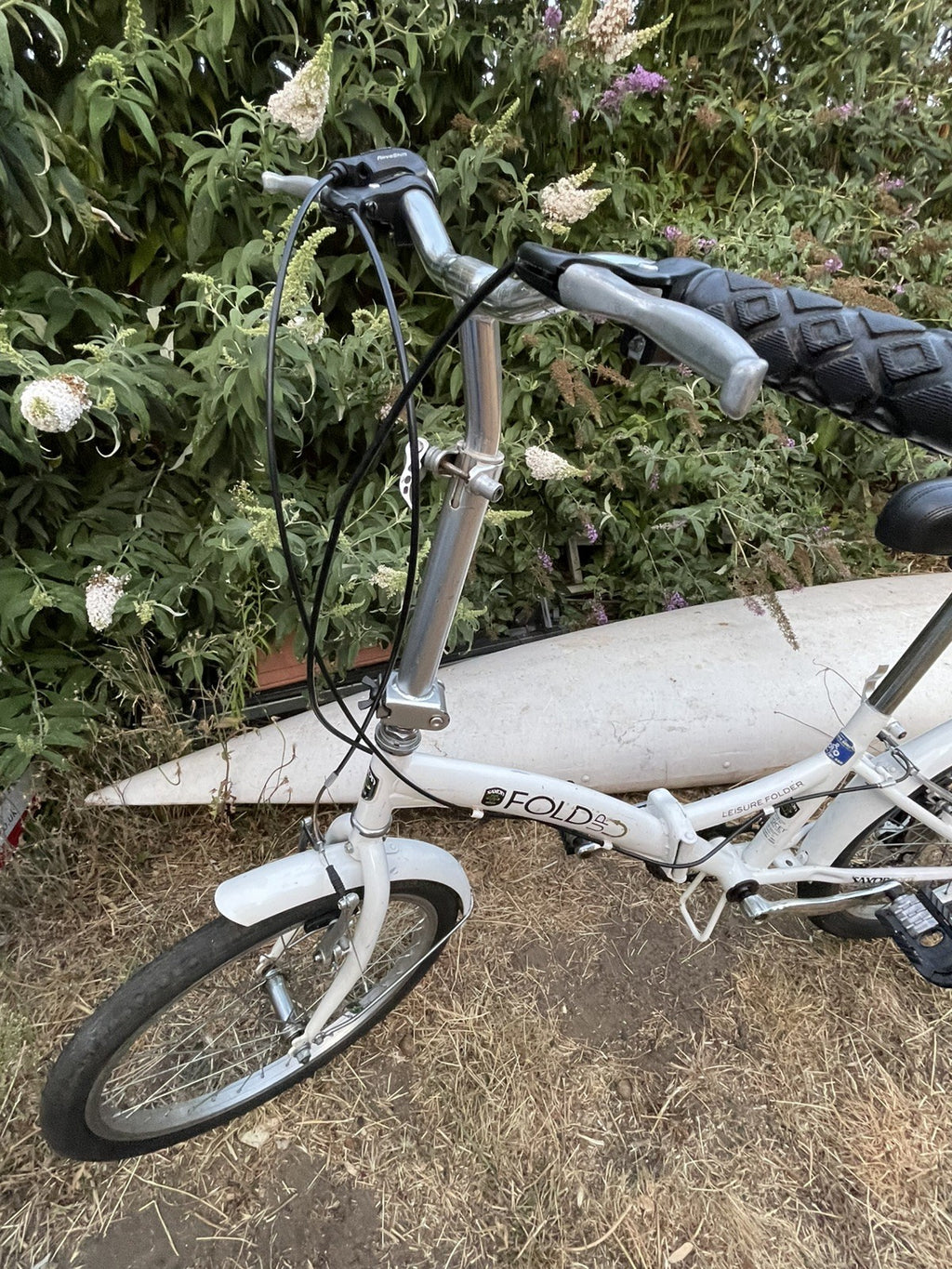 Saxon Fold Leisure Folder 20in 5peed Folding Bike Mudguards White working good